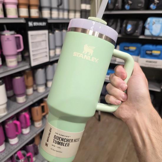 拼手速!历史新低!Stanley Quencher H2.0 1.18升 史丹利网红保温杯5折 29.5加元!