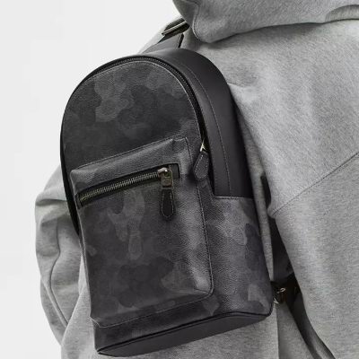 年度神价!Coach Outlet黑五大促,精选时尚美包3折起+额外7.5折!手拿包.75、挎包.75、相机包、背包3.75!