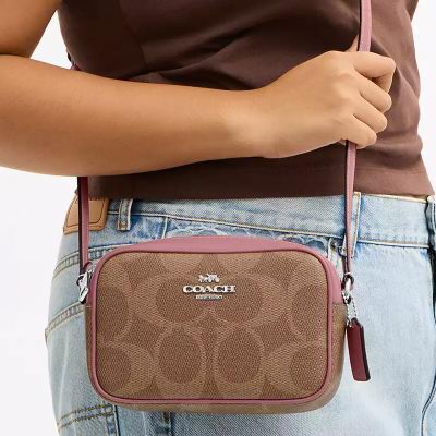 年度神价!Coach Outlet黑五大促,精选时尚美包3折起+额外7.5折!手拿包.75、挎包.75、相机包、背包3.75!