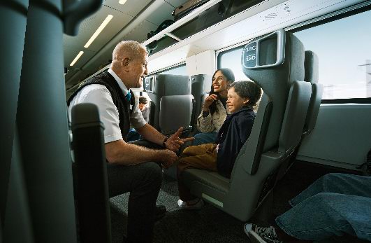 坐着火车去旅行!Via Rail 维亚火车黑五大促 ,全国火车票、卧铺票6.5折起!17岁以下免费!