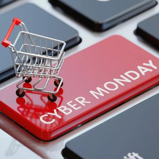 加拿大网一大促！各大商家促销信息全汇总！抢UGG、洞洞鞋、Under Armour、Sandro、加航、雅诗兰黛升级、Coach、Columbia、adidas、Maje！