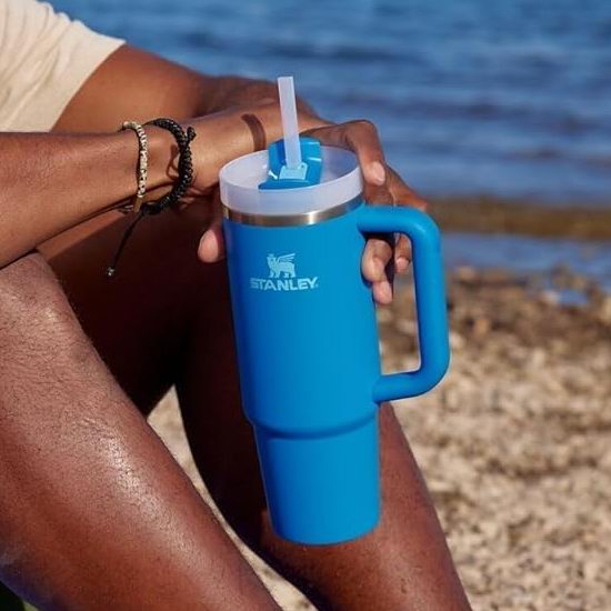 手慢无!Stanley 史丹利 Quencher H2.0 带吸管 30盎司 网红保温杯5.7折 29.9加元!