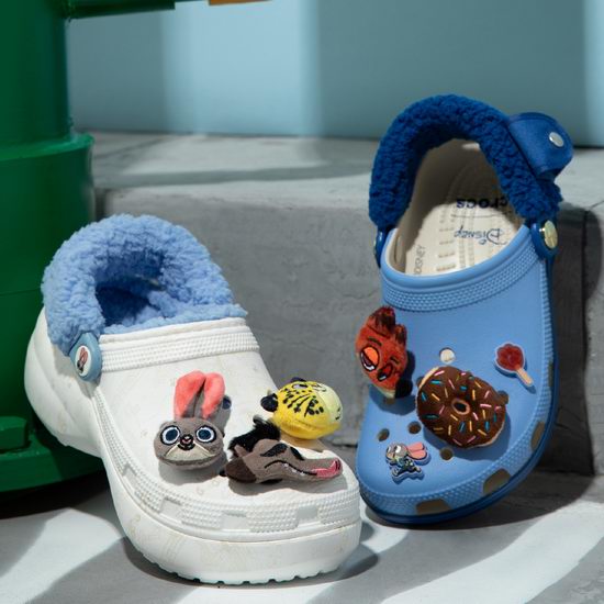 上新+捡漏!Crocs卡骆驰网一,全场3.4折起+额外8折!抢洞洞鞋$15.99、暖绒鞋$24、托特包$24、背包$48!