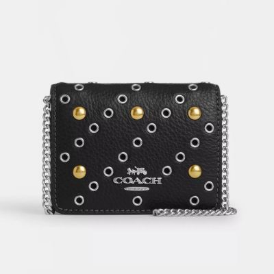 Coach Outlet大促,精选时尚美包、服饰、鞋靴2.5折起+部分款额外8折!入迷你链条包、托特包9、运动鞋、C字项链!