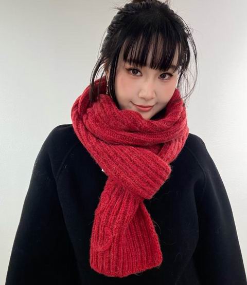 暖到心尖上了!Coach 奥莱美利奴+羊驼毛针织围巾 86.4加元(原价 270加元)