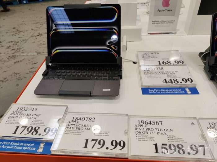 独家！【加东版】Costco店内实拍，有效期至12月21日！iPhone16月供、大龙虾减、阿迪鞋.99、蝴蝶虾.99、电火锅.99、折叠桌.99、折叠椅.99、化妆镜.99！