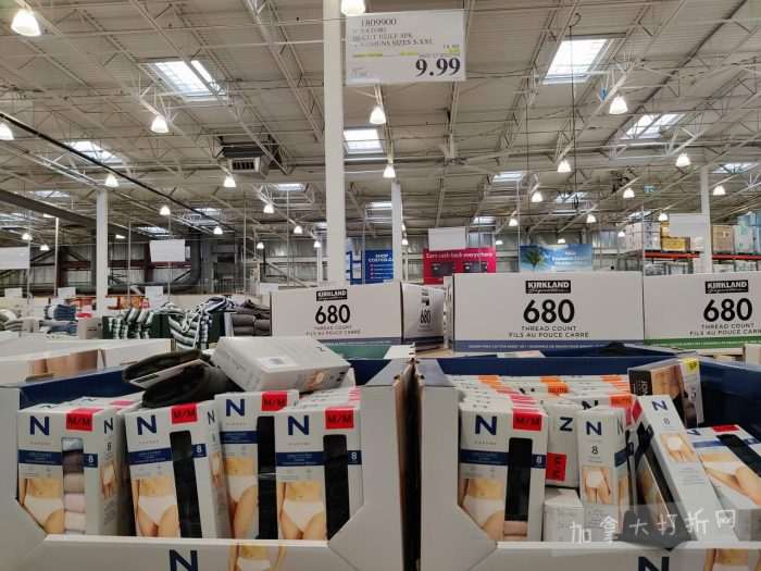 独家！【加东版】Costco店内实拍，有效期至12月21日！iPhone16月供、大龙虾减、阿迪鞋.99、蝴蝶虾.99、电火锅.99、折叠桌.99、折叠椅.99、化妆镜.99！