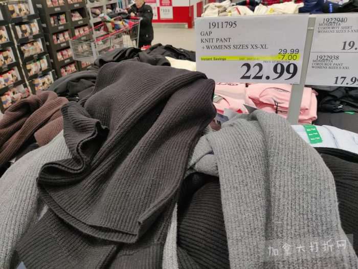 独家！【加东版】Costco店内实拍，有效期至12月21日！iPhone16月供、大龙虾减、阿迪鞋.99、蝴蝶虾.99、电火锅.99、折叠桌.99、折叠椅.99、化妆镜.99！
