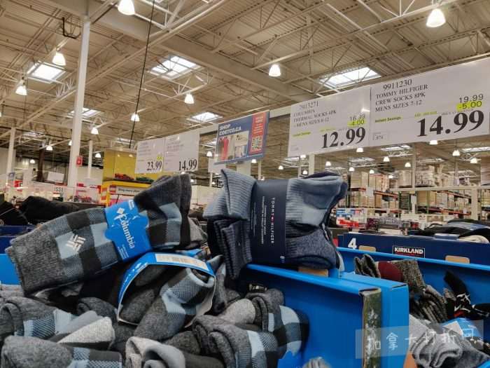 独家！【加东版】Costco店内实拍，有效期至12月21日！iPhone16月供、大龙虾减、阿迪鞋.99、蝴蝶虾.99、电火锅.99、折叠桌.99、折叠椅.99、化妆镜.99！