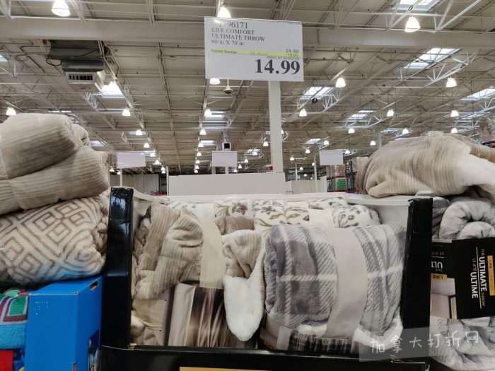 独家！【加东版】Costco店内实拍，有效期至12月21日！iPhone16月供、大龙虾减、阿迪鞋.99、蝴蝶虾.99、电火锅.99、折叠桌.99、折叠椅.99、化妆镜.99！