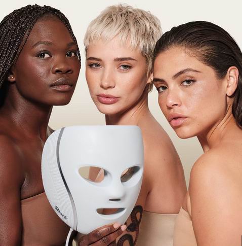 熬夜党必备!Shark CryoGlow LED 光能冰感面膜仪 424.99加元(原价 499.99加元)