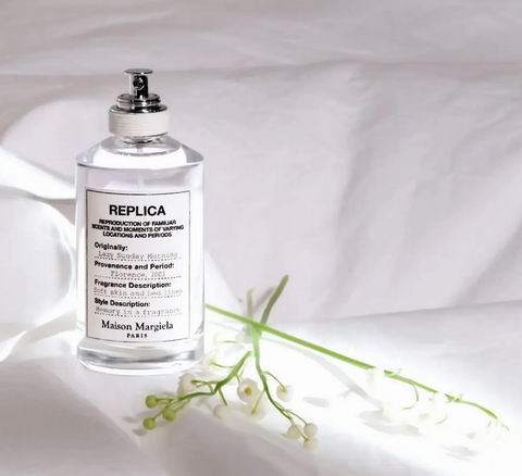 Sephora 丝芙兰香水8折:Miu Miu 草莓香草淡香水2、TOM FORD清新柑橘果香香水8、HERMÈS 爱马仕大地淡香水0.4