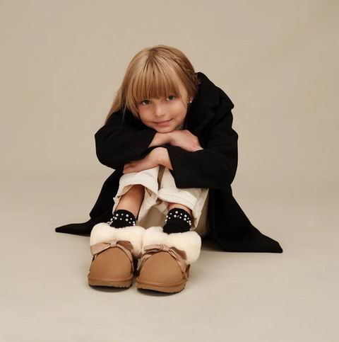 UGG  K BAILEY 女大童雪地靴 106.25加元（原价 125加元 ）