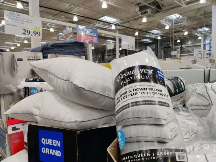 独家！【加东版】Costco店内实拍，有效期至1月4日！iPhone 17零月供、火锅牛肉.49、印尼对虾.99、滑雪橇.99、毛毛夹克.97、垃圾桶.99、蛋白粉.99、Queen床垫9.99！