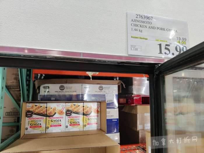 独家！【加东版】Costco店内实拍，有效期至1月4日！iPhone 17零月供、火锅牛肉.49、印尼对虾.99、滑雪橇.99、毛毛夹克.97、垃圾桶.99、蛋白粉.99、Queen床垫9.99！