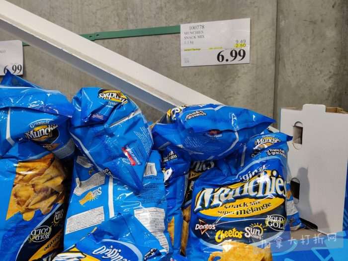 独家！【加东版】Costco店内实拍，有效期至1月4日！iPhone 17零月供、火锅牛肉.49、印尼对虾.99、滑雪橇.99、毛毛夹克.97、垃圾桶.99、蛋白粉.99、Queen床垫9.99！