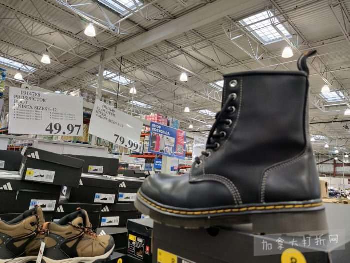 独家！【加东版】Costco店内实拍，有效期至1月4日！iPhone 17零月供、火锅牛肉.49、印尼对虾.99、滑雪橇.99、毛毛夹克.97、垃圾桶.99、蛋白粉.99、Queen床垫9.99！