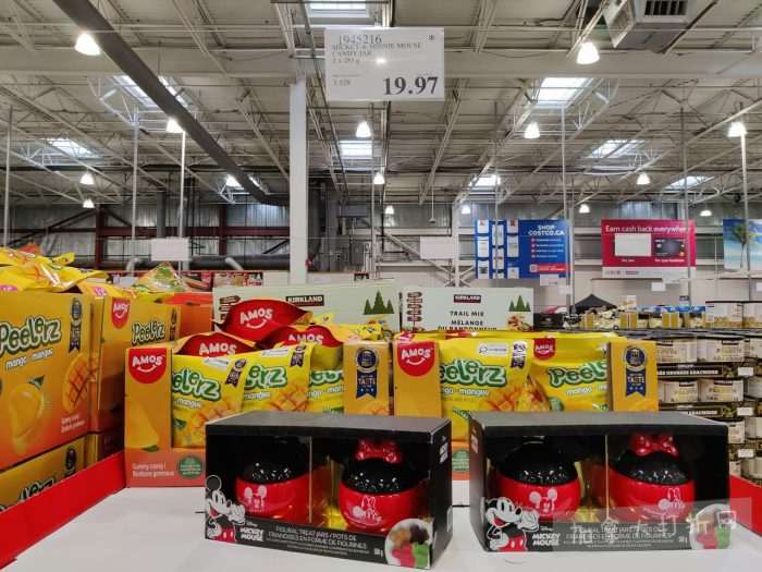 独家！【加东版】Costco店内实拍，有效期至1月4日！iPhone 17零月供、火锅牛肉.49、印尼对虾.99、滑雪橇.99、毛毛夹克.97、垃圾桶.99、蛋白粉.99、Queen床垫9.99！