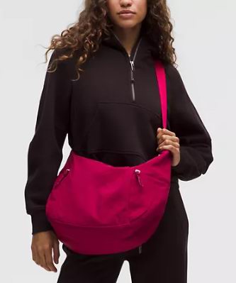 lululemon季末大促，精选时尚运动服饰3折起！入瑜伽垫、羽绒服、腋下包、托特包！