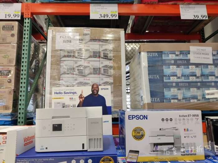 独家！【加东版】Costco店内实拍，有效期至1月11日！善存片.49、大西洋三文鱼.99、维C冲剂.49、迎财爆竹.99、雅顿眼霜.99、乐高行李箱.97、水果果泥.99、橄榄油.99！