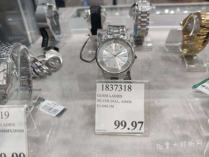 独家！【加东版】Costco店内实拍，有效期至1月11日！善存片.49、大西洋三文鱼.99、维C冲剂.49、迎财爆竹.99、雅顿眼霜.99、乐高行李箱.97、水果果泥.99、橄榄油.99！