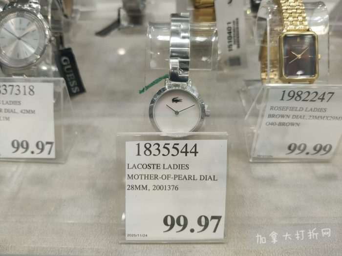 独家！【加东版】Costco店内实拍，有效期至1月11日！善存片.49、大西洋三文鱼.99、维C冲剂.49、迎财爆竹.99、雅顿眼霜.99、乐高行李箱.97、水果果泥.99、橄榄油.99！