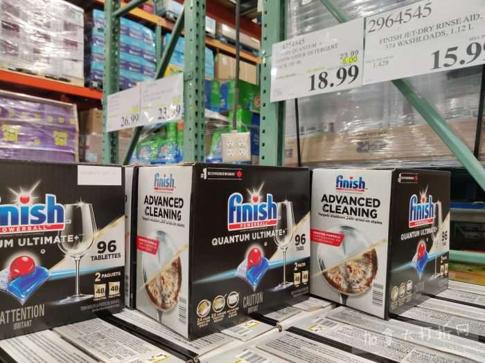 独家！【加东版】Costco店内实拍，有效期至1月11日！善存片.49、大西洋三文鱼.99、维C冲剂.49、迎财爆竹.99、雅顿眼霜.99、乐高行李箱.97、水果果泥.99、橄榄油.99！