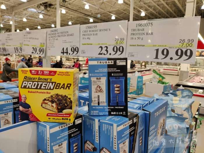 独家！【加东版】Costco店内实拍，有效期至1月11日！善存片.49、大西洋三文鱼.99、维C冲剂.49、迎财爆竹.99、雅顿眼霜.99、乐高行李箱.97、水果果泥.99、橄榄油.99！