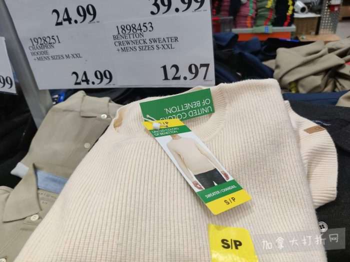 独家！【加东版】Costco店内实拍，有效期至1月11日！善存片.49、大西洋三文鱼.99、维C冲剂.49、迎财爆竹.99、雅顿眼霜.99、乐高行李箱.97、水果果泥.99、橄榄油.99！