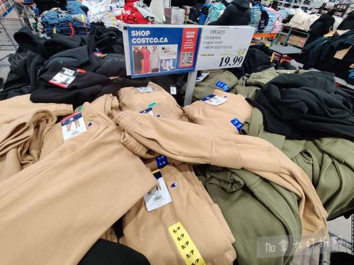 独家！【加东版】Costco店内实拍，有效期至1月11日！善存片.49、大西洋三文鱼.99、维C冲剂.49、迎财爆竹.99、雅顿眼霜.99、乐高行李箱.97、水果果泥.99、橄榄油.99！