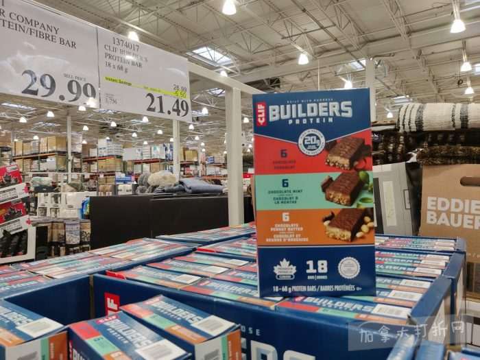 独家！【加东版】Costco店内实拍，有效期至1月11日！善存片.49、大西洋三文鱼.99、维C冲剂.49、迎财爆竹.99、雅顿眼霜.99、乐高行李箱.97、水果果泥.99、橄榄油.99！
