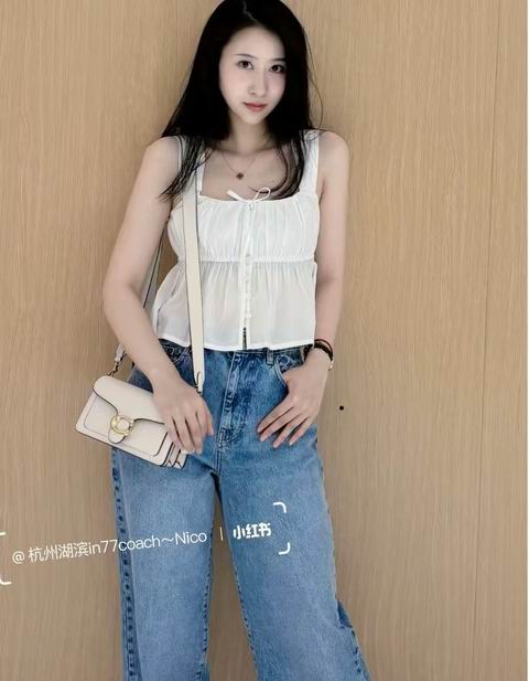 Coach官网精选美包、服饰、鞋靴、配饰5折起!入明星同款