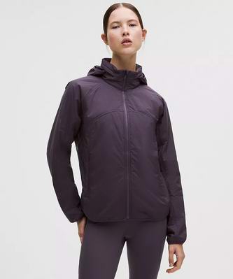 lululemon季末大促，精选时尚运动服饰3折起！入瑜伽垫、羽绒服、腋下包、托特包！
