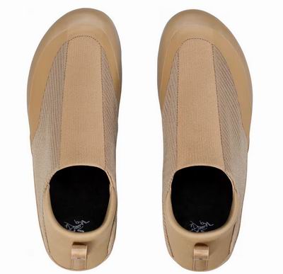 Arc'teryx 始祖鸟精选服饰、运动鞋5.5折 42加元起!登山鞋 114加元、850蓬松度欧洲白鹅绒羽绒服 292.5加元