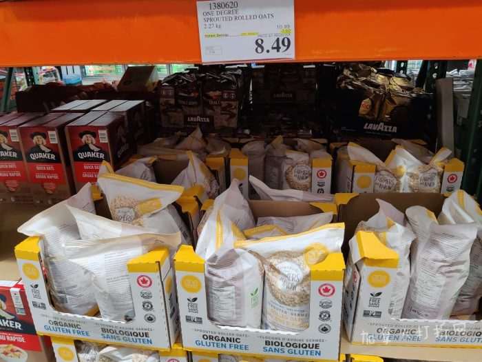 独家！【加东版】Costco店内实拍，有效期至1月18日！阿迪毛夹克.99、Bench马甲.99、红鲑鱼减、老豆腐.99、照烧鸡饭.99、巧克力奶.99、益生菌软糖.99、卫生巾.49！
