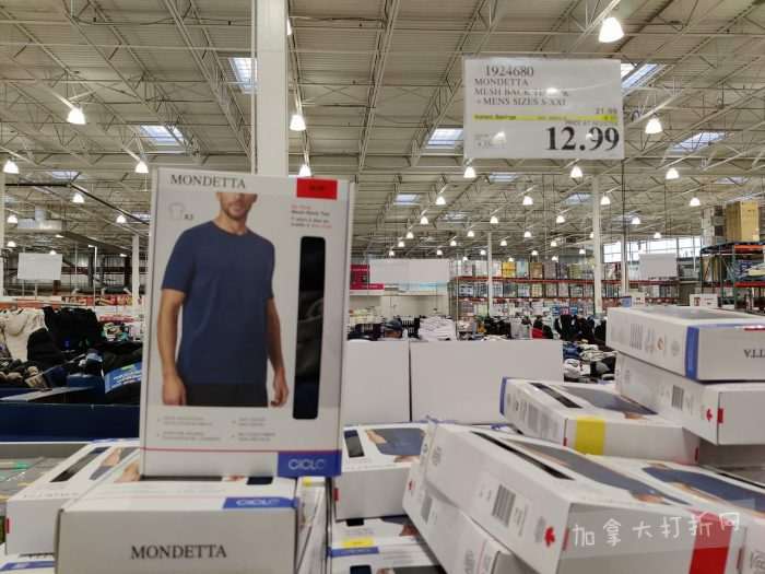 独家！【加东版】Costco店内实拍，有效期至1月18日！阿迪毛夹克.99、Bench马甲.99、红鲑鱼减、老豆腐.99、照烧鸡饭.99、巧克力奶.99、益生菌软糖.99、卫生巾.49！