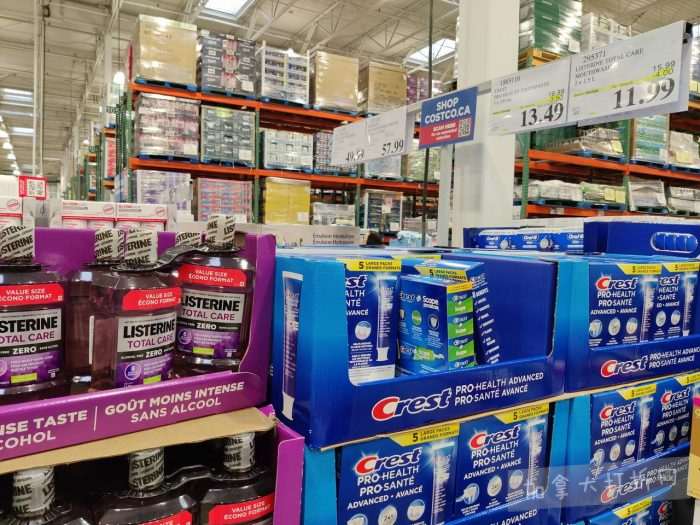 独家！【加东版】Costco店内实拍，有效期至1月18日！阿迪毛夹克.99、Bench马甲.99、红鲑鱼减、老豆腐.99、照烧鸡饭.99、巧克力奶.99、益生菌软糖.99、卫生巾.49！