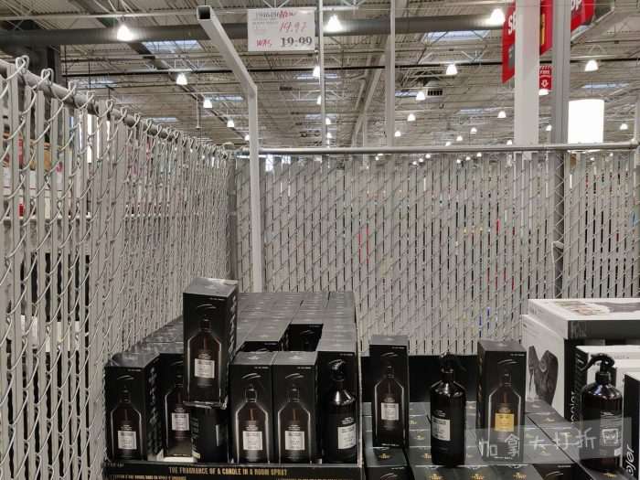 独家！【加东版】Costco店内实拍，有效期至1月18日！阿迪毛夹克.99、Bench马甲.99、红鲑鱼减、老豆腐.99、照烧鸡饭.99、巧克力奶.99、益生菌软糖.99、卫生巾.49！