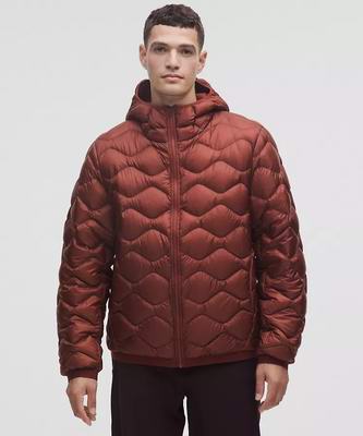 lululemon季末大促，精选时尚运动服饰3折起！入瑜伽垫、羽绒服、腋下包、托特包！