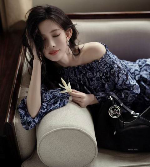 孟子义同款！Michael Kors 佩斯利花纹乔其纱露肩连衣裙 101.4加元（原价 250加元）