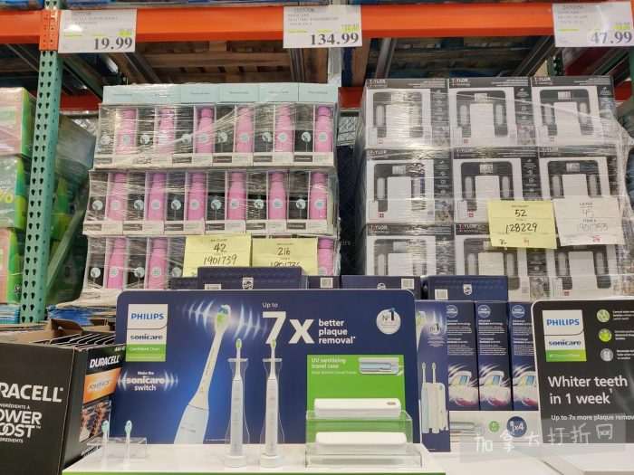 独家！【加东版】Costco店内实拍，有效期至1月25日！美的豆浆机.99、虎头衫.99、冰酒.99、雪肌精保湿.99、空气炸锅.99、吸顶灯.99、大白兔奶糖.99、蘑菇干.99！