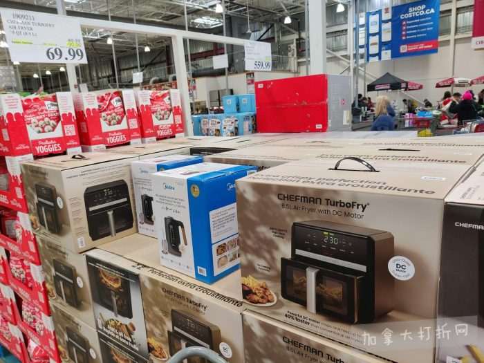 独家！【加东版】Costco店内实拍，有效期至1月25日！美的豆浆机.99、虎头衫.99、冰酒.99、雪肌精保湿.99、空气炸锅.99、吸顶灯.99、大白兔奶糖.99、蘑菇干.99！