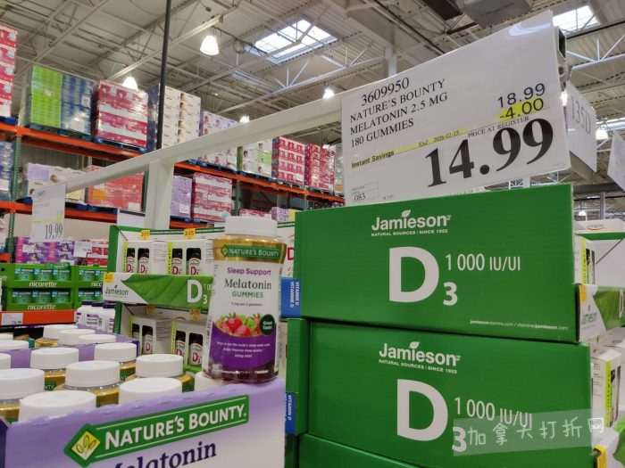 独家！【加东版】Costco店内实拍，有效期至1月25日！美的豆浆机.99、虎头衫.99、冰酒.99、雪肌精保湿.99、空气炸锅.99、吸顶灯.99、大白兔奶糖.99、蘑菇干.99！