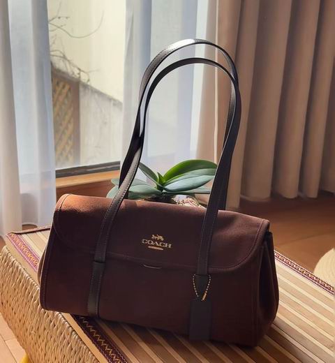 Coach 奥莱 Bridget 麂皮/光滑粒面皮 翻盖包 299加元（原价 430加元）