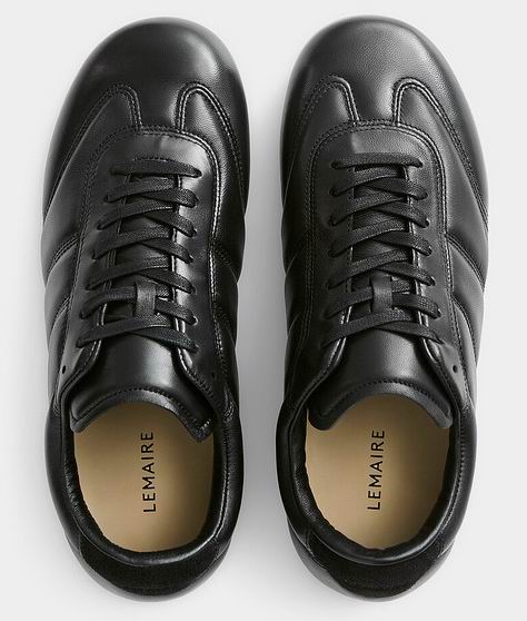 Simons设计师品牌服饰2折起!封面珍珠项链9.95、Jacquemus羊毛围巾9.95、Ganni羊毛衫9.95、Max Mara羊毛衣9.95