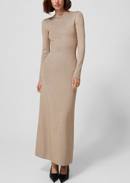 Simons设计师品牌服饰2折起!封面珍珠项链9.95、Jacquemus羊毛围巾9.95、Ganni羊毛衫9.95、Max Mara羊毛衣9.95