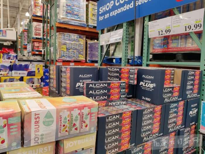 独家！【加东版】Costco店内实拍，有效期至2月1日！全脂奶粉.99、偏光太阳镜.97、青口.99、春卷.99、CK牛仔裤.97、增强免疫棒棒糖.99、血压计.99、保险柜9.99！