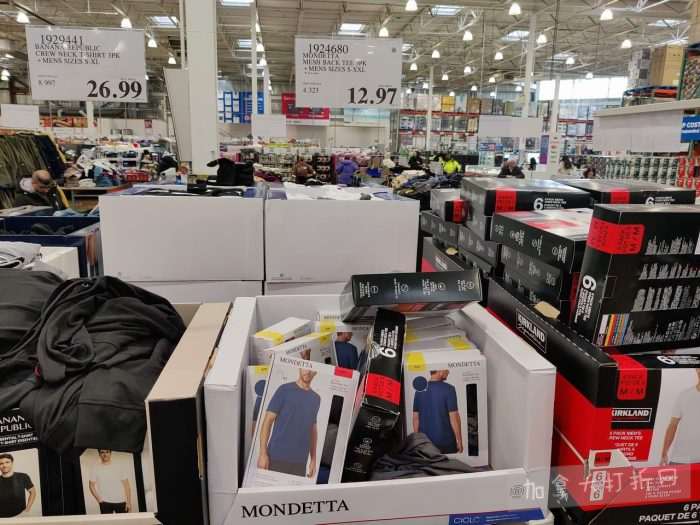 独家！【加东版】Costco店内实拍，有效期至2月1日！全脂奶粉.99、偏光太阳镜.97、青口.99、春卷.99、CK牛仔裤.97、增强免疫棒棒糖.99、血压计.99、保险柜9.99！