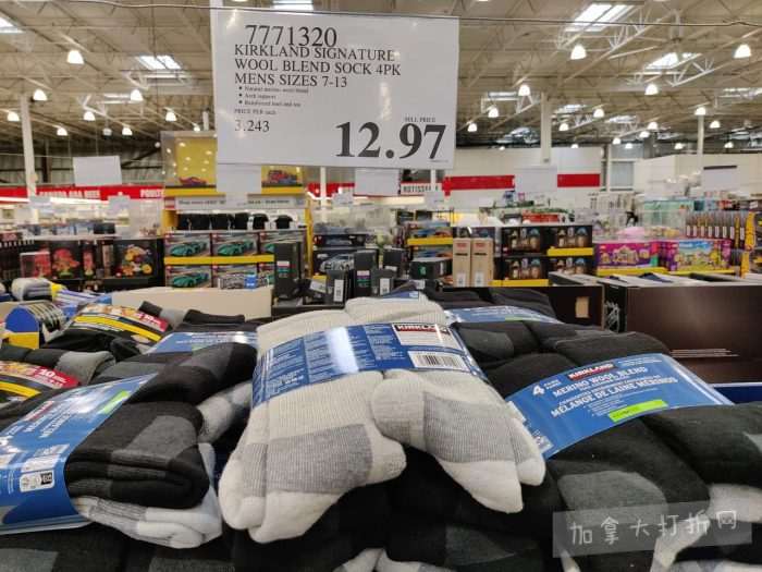 独家！【加东版】Costco店内实拍，有效期至2月1日！全脂奶粉.99、偏光太阳镜.97、青口.99、春卷.99、CK牛仔裤.97、增强免疫棒棒糖.99、血压计.99、保险柜9.99！