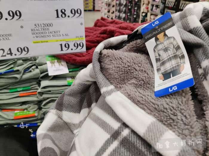 独家！【加东版】Costco店内实拍，有效期至2月1日！全脂奶粉.99、偏光太阳镜.97、青口.99、春卷.99、CK牛仔裤.97、增强免疫棒棒糖.99、血压计.99、保险柜9.99！